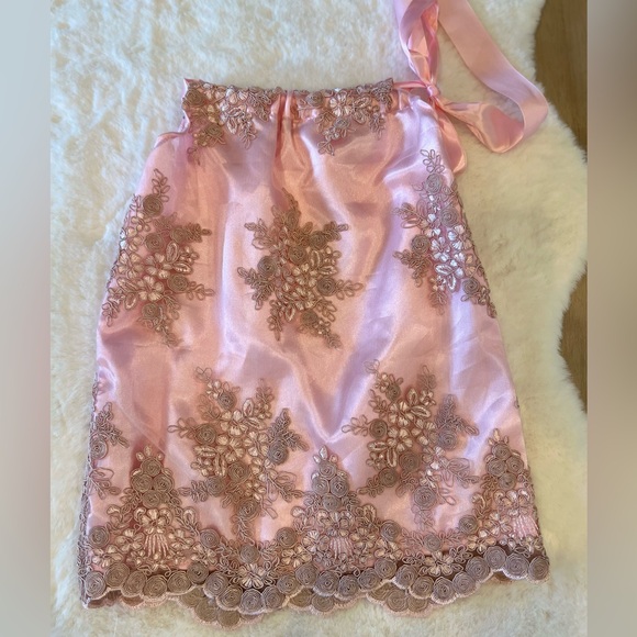 NWT Scalloped Lace Pillowcase Dress - Picture 1 of 6